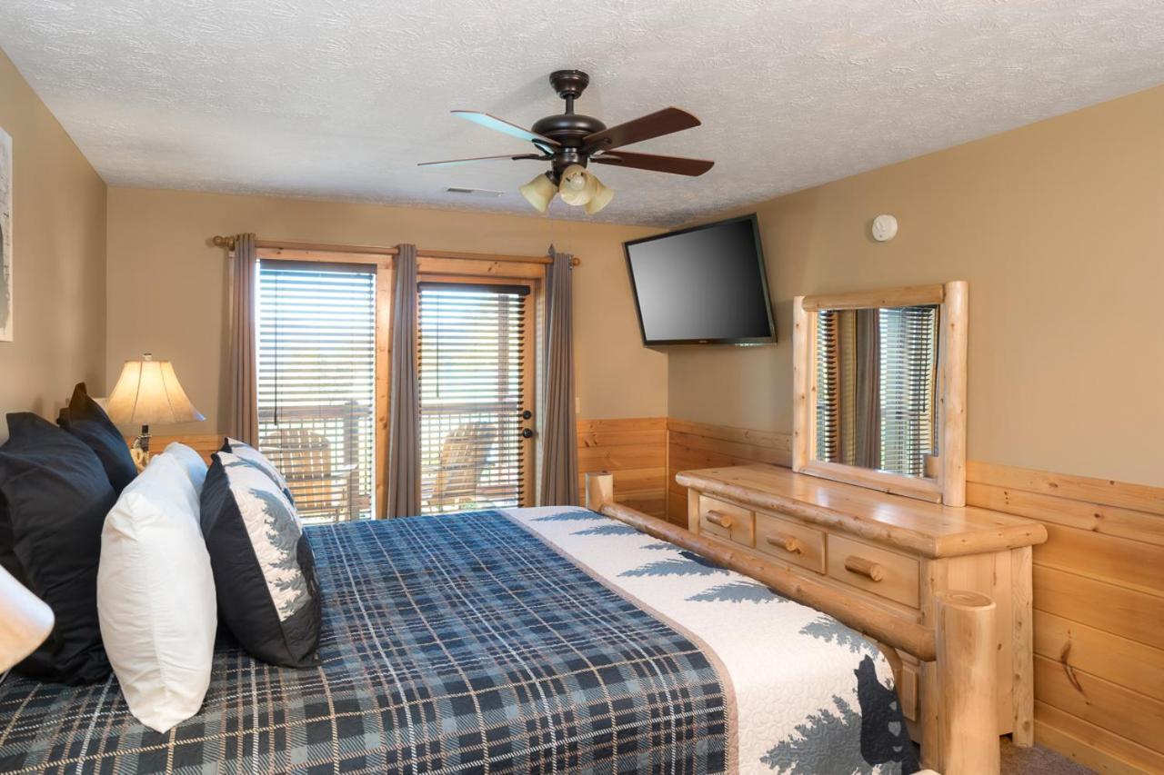 Another Day In Bearadise By Stony Brook Cabins Gatlinburg Exterior foto